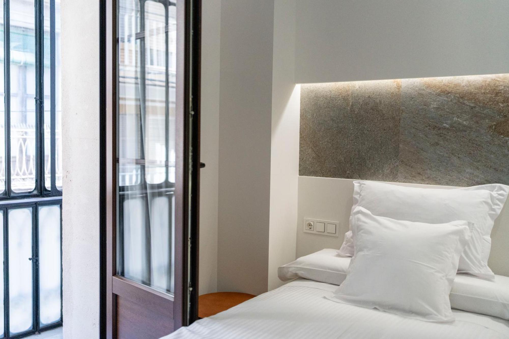 Torreluz Suites Almería Exteriör bild